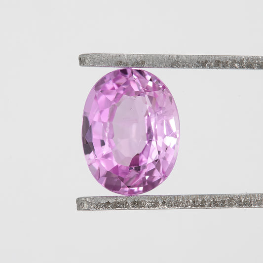 Light Lavender Pink Sapphire | 0.91 Carat Oval Cut Heated Sapphire | Eye-Clean Natural Gemstone for Custom Engagement Rings and Fine Jewelry