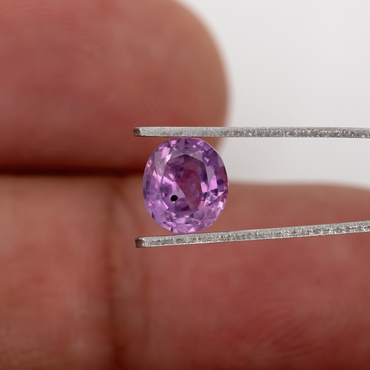 Deep Violet-Pink Sapphire | 1.45 Carat Oval Cut Heated Sapphire | Natural Rich Purple Gemstone for Statement Rings and Fine Jewelry Designs