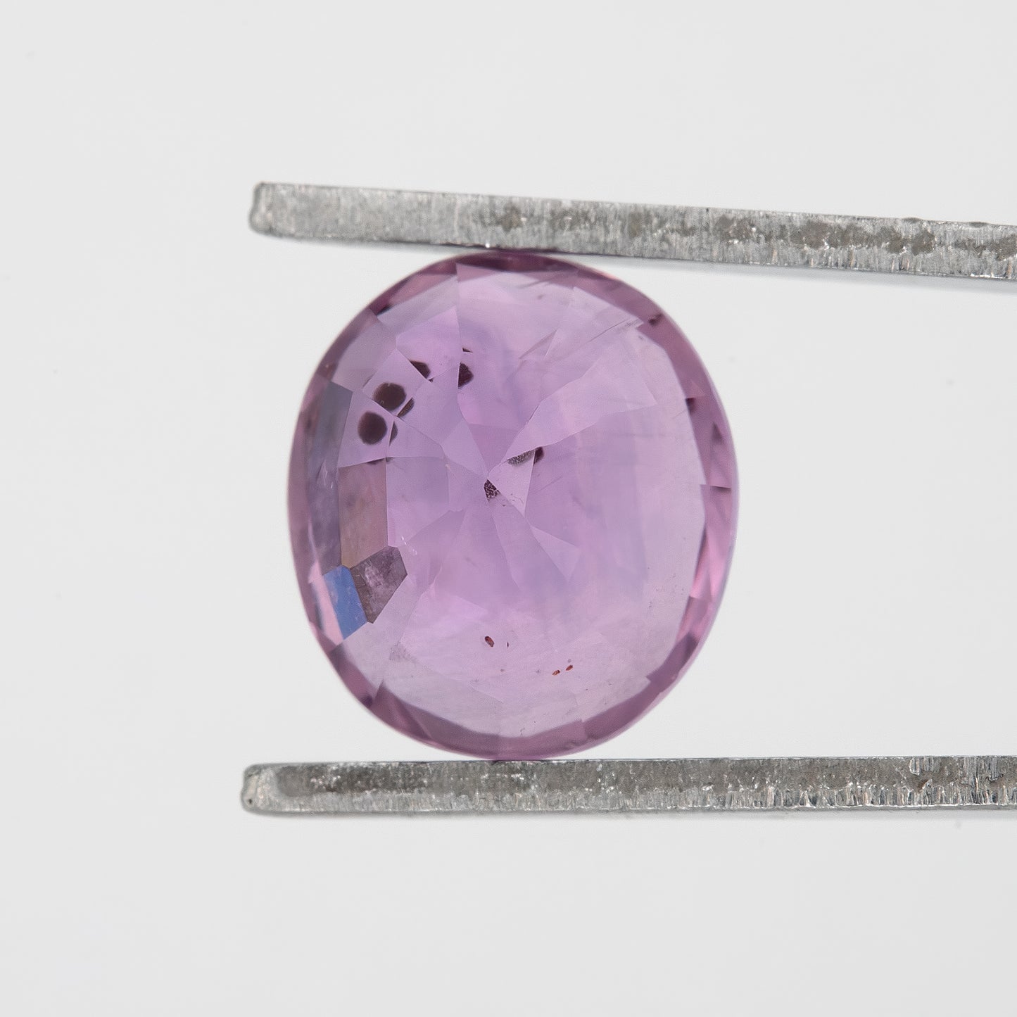 Deep Violet-Pink Sapphire | 1.45 Carat Oval Cut Heated Sapphire | Natural Rich Purple Gemstone for Statement Rings and Fine Jewelry Designs