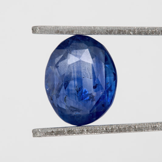 Deep Royal Blue Sapphire | 1.74 Carat Oval Cut Heated Sapphire | Natural Rich Blue Gemstone for Custom Engagement Rings and Fine Jewelry