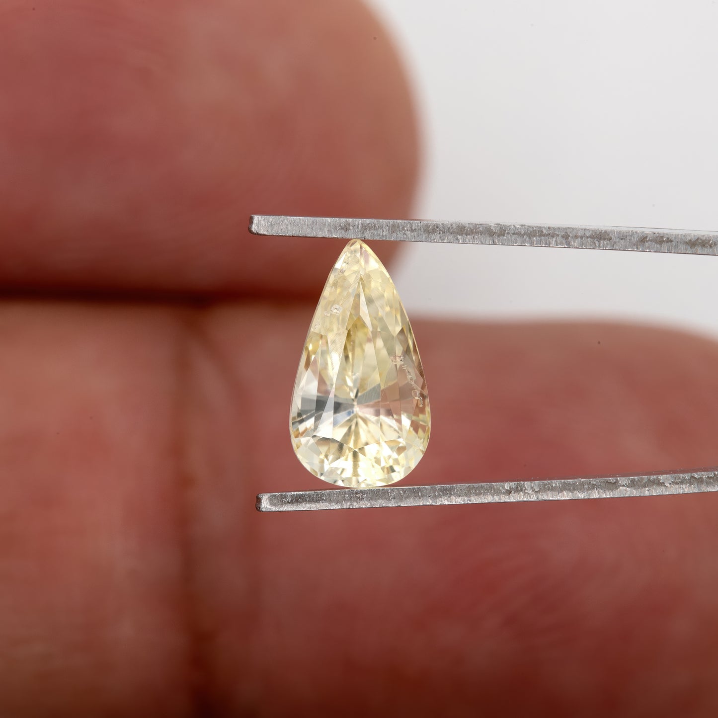 Light Lemon Yellow Sapphire | 1.55 Carat Pear Cut Heated Sapphire | Natural Pastel Yellow Gemstone for Engagement Rings, Pendants & Fine Jewelry
