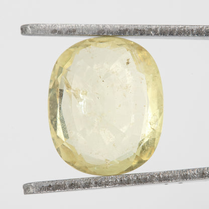 Sunlit Yellow Sapphire | 2.24 Carat Oval Cut Heated Sapphire | Warm Pastel Yellow Gemstone for Engagement Rings, Heirloom Jewelry & Pendants