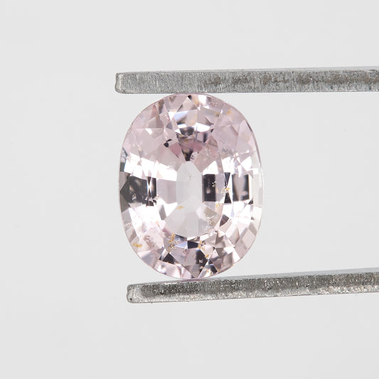 Light Peachy Pink Sapphire | 0.90 Ct Oval Cut Heated Natural Sapphire | Elegant Pink Gemstone for Pendant or Ring | Fine Jewelry Design