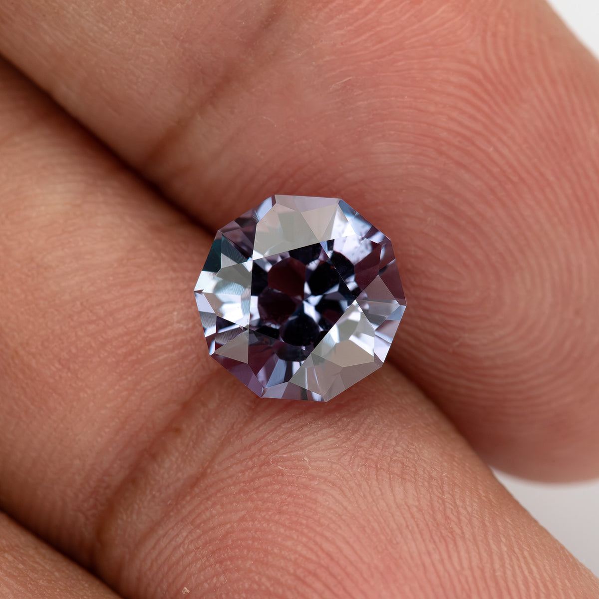 8 mm Sakura Cut Lab-Grown Color-Change Sapphire, GFCO Report, product photograph 13, p view.