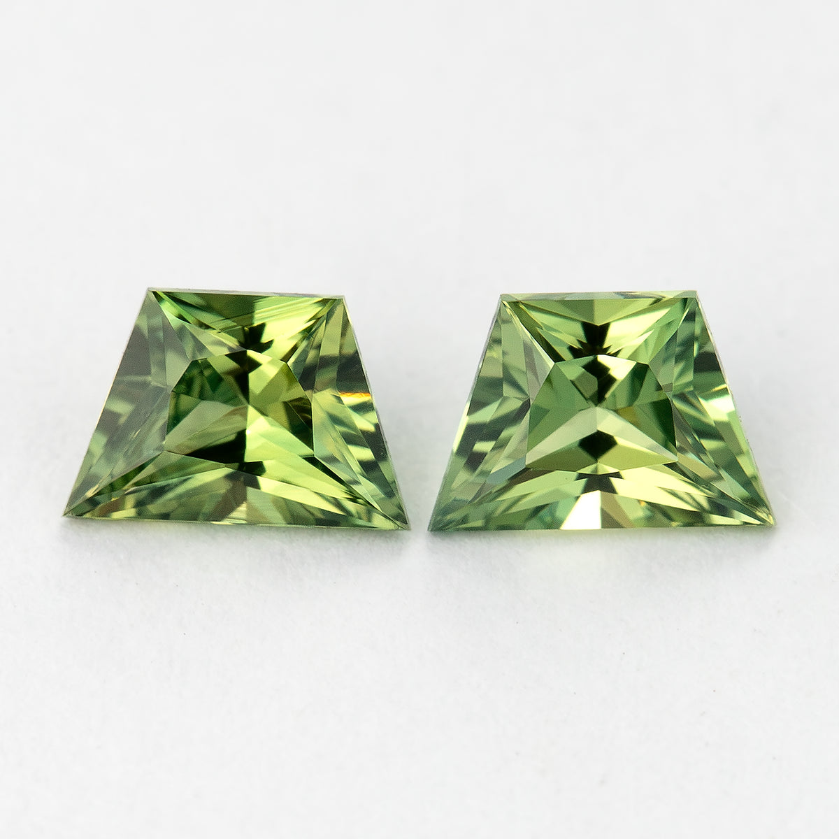 Natural sapphire pair SAP-TPZD-0080CT exact item view 1