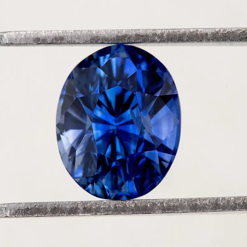2.30 ct. Natural Blue Sapphire Oval Ceylon Sri Lanka Heated