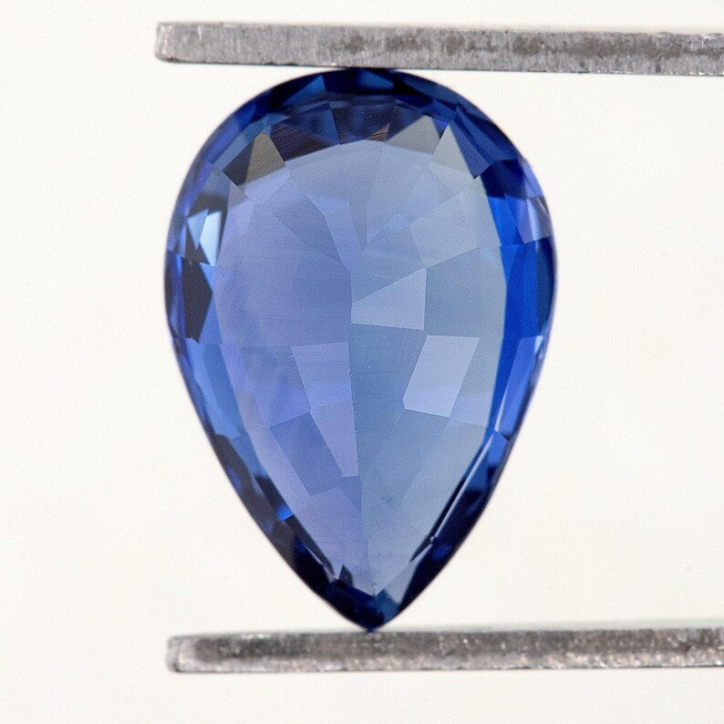 2.29 ct. Natural Blue Sapphire Pear Ceylon Sri Lanka Heated