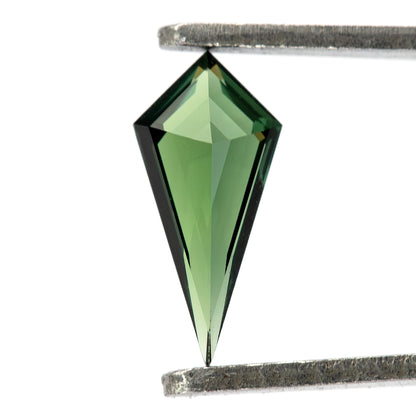0.47 ct natural green lozenge sapphire, stone view 12, SKU BNS164