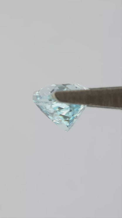 Video showing the representative aquamarine-blue lab-grown sapphire through changing viewing angles.