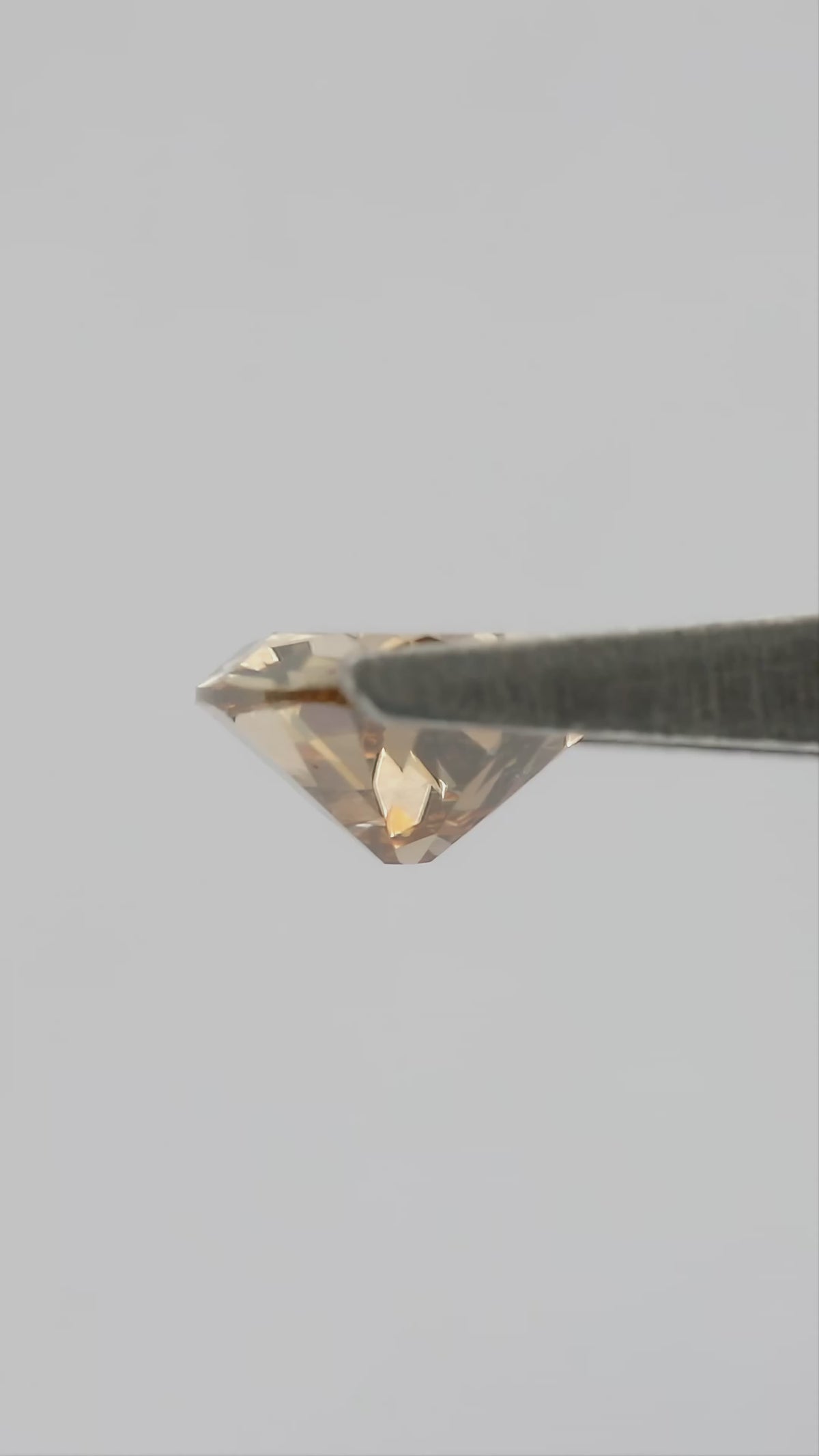 Video 1 of the exact 1.03 ct brilliant natural diamond. IGI-PS-5923-0103CT.