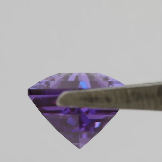 PPHX14x7 Violet Purple Lab-Grown Sapphire rotation and scale video