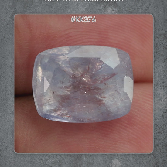 Natural sapphire KK376 natural daylight video 3