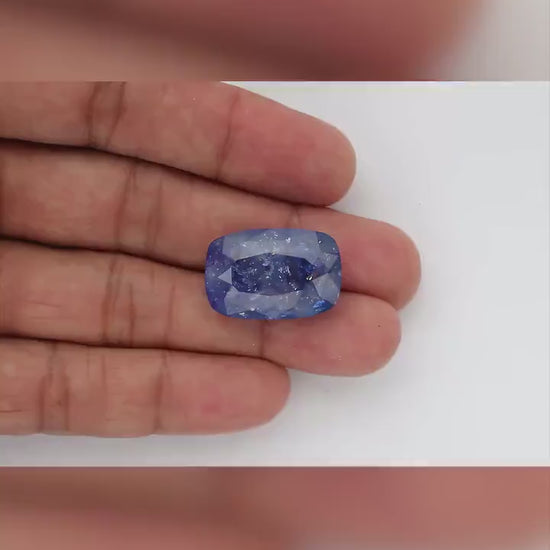 Natural sapphire KK95 natural daylight video 2