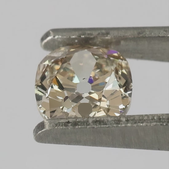 Video of the BND196 loose diamond.