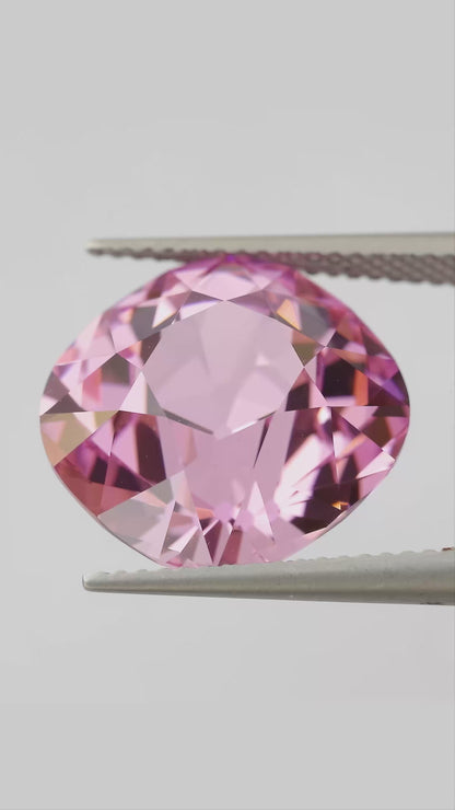 YAG-BP-CU Bubblegum Pink Lab-Grown YAG rotation and scale video