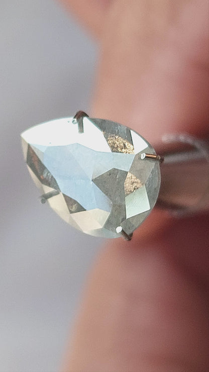 BS0037 Salt and Pepper Natural Diamond rotation and scale video