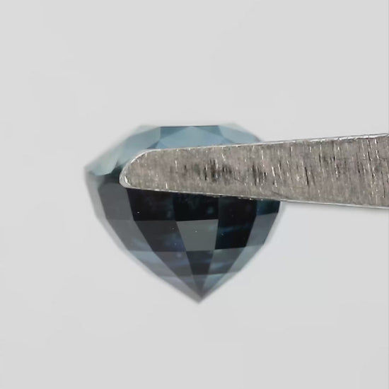 Product video 1: Teal blue green parti Natural Sapphire.
