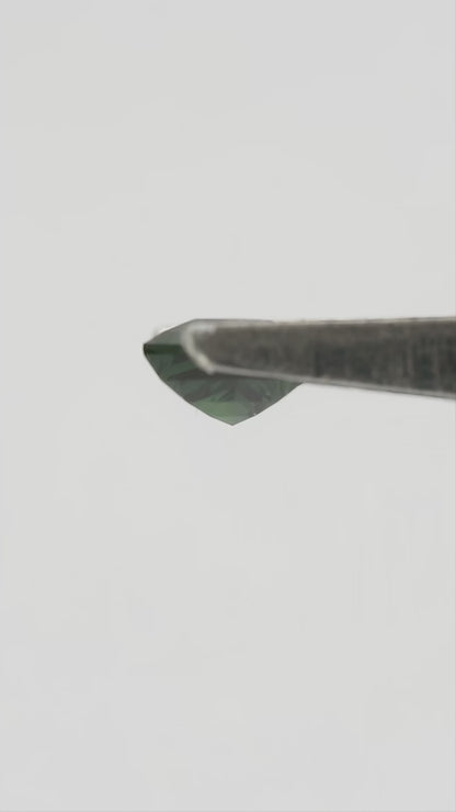 Video of 0.47 ct natural green lozenge sapphire, SKU BNS164