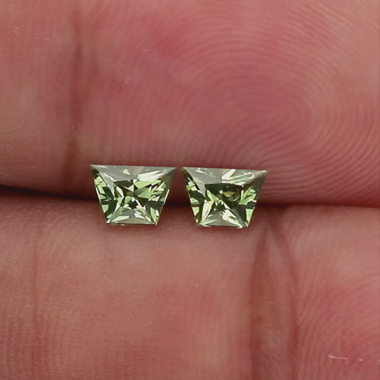 Natural sapphire pair SAP-TPZD-0080CT natural daylight video 3